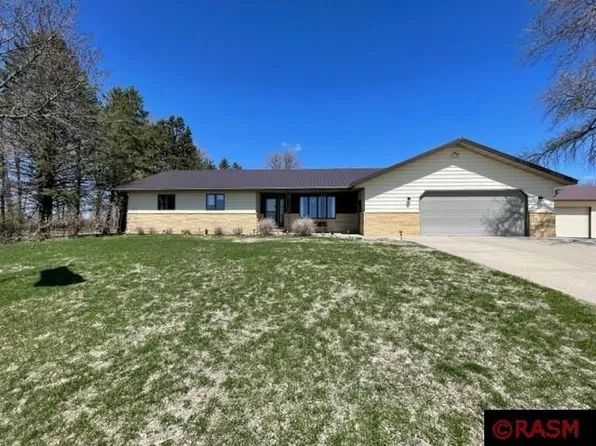 42768 Fort Rd, Saint Peter, MN 56082
