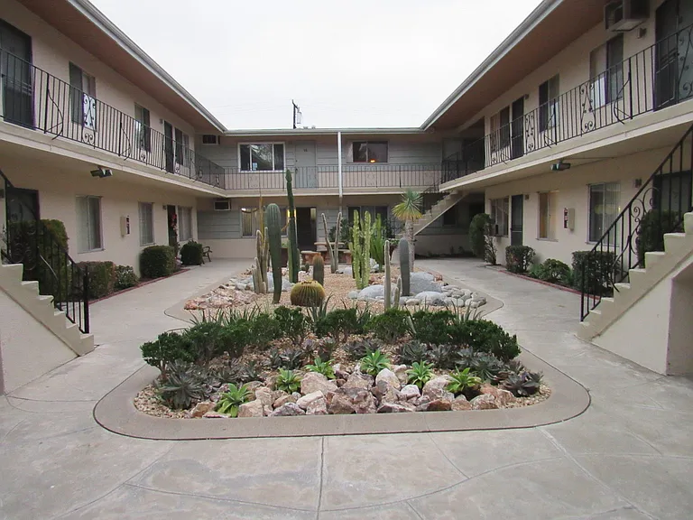 850 S Rosemead Blvd — Photo 1