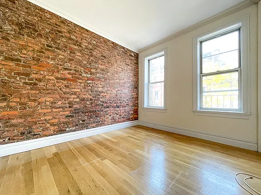 Rented by (Legacy) NY Quality Living Uptown | media 18