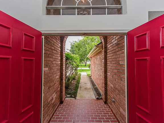 4th image of 3106 N Peach Hollow Cir