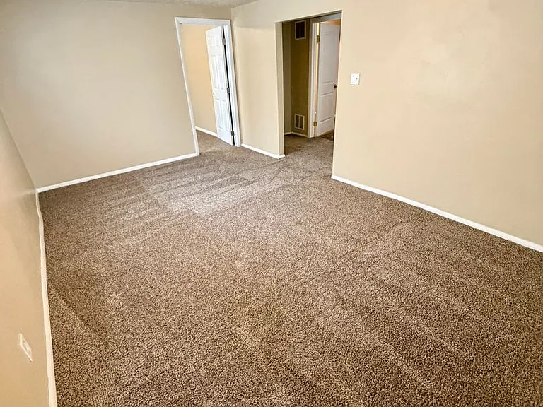 7349 W Gettysburg Dr — Photo 16