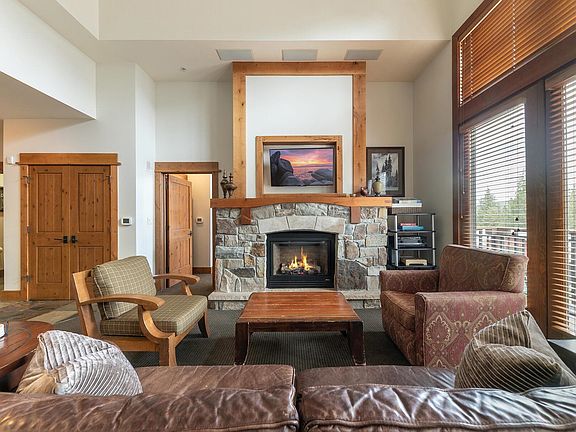2nd image of 8001 Northstar Dr #405