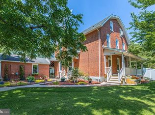 1322 W Park Ave, Perkasie, PA 18944