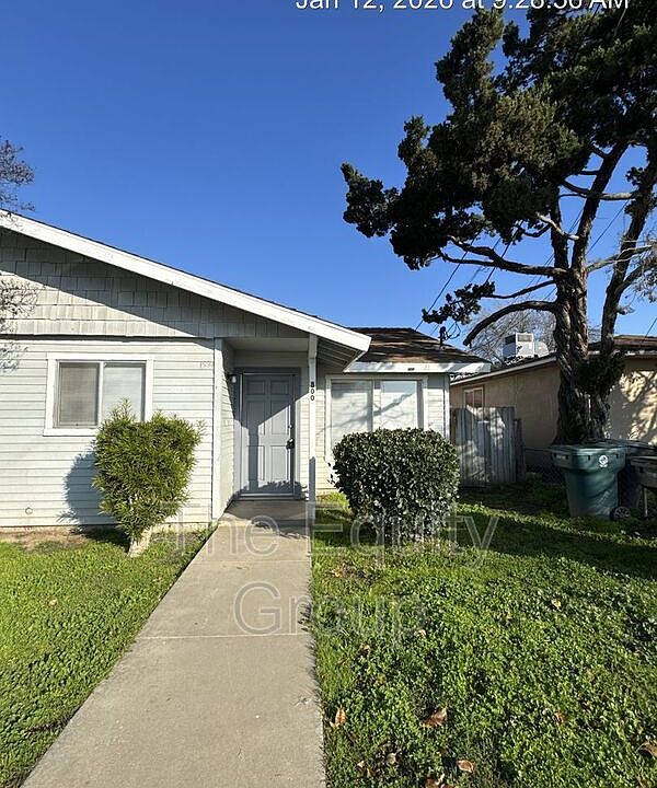 1st image of 800 W Pleasant Ave