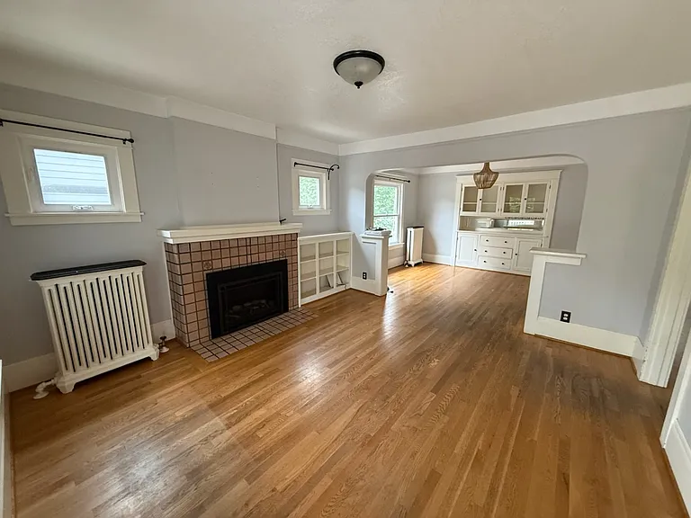 215 SE 30th Pl — Photo 7
