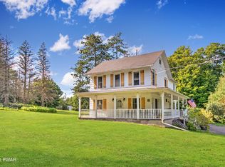 277 Pine Grove Rd, Newfoundland, PA 18445