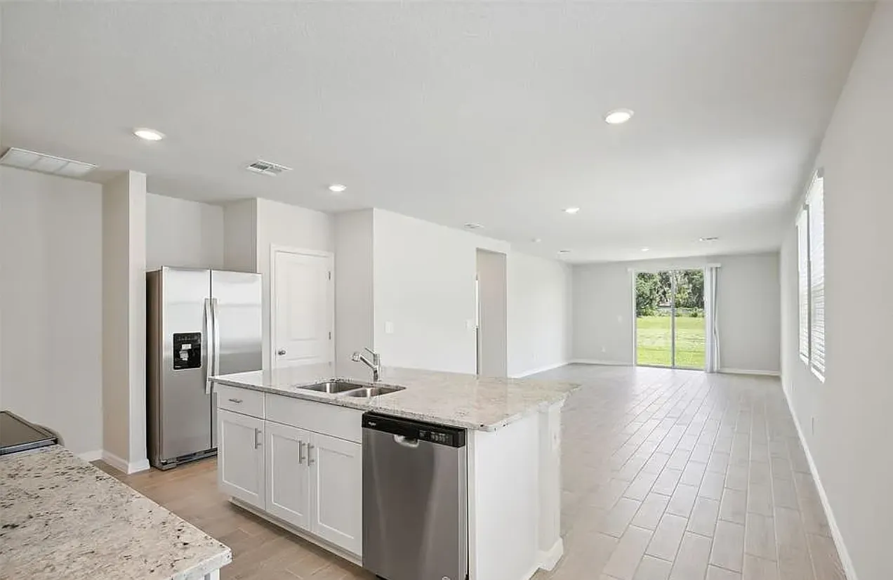 3722 Radiant Mountain Dr — Photo 3