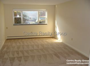 163 Lexington St APT 15, Auburndale, MA 02466