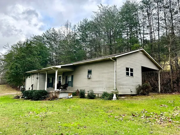 1216 E Highway 1376, East Bernstadt, KY 40729