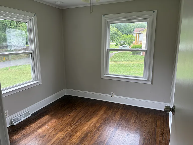 5216 Eaton Cir — Photo 9