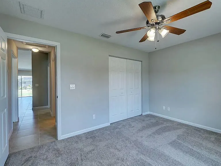 2262 SE Rock Springs Dr #1 — Photo 5