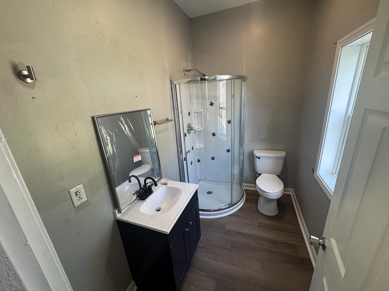 Studio, 750 sqft, $1,250 — Photo 2
