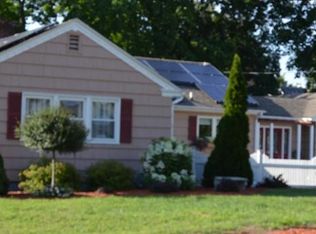 427 Mount Vernon St, Lawrence, MA 01843