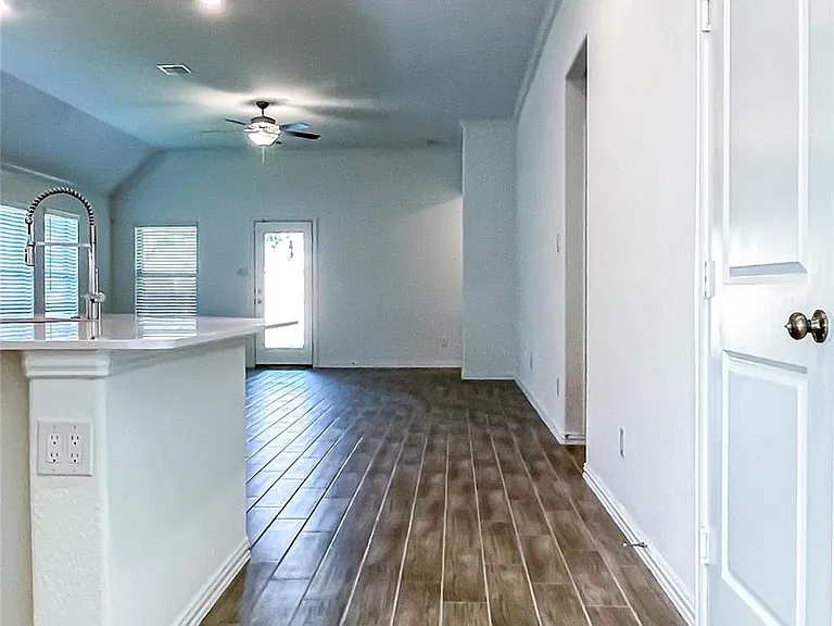 21735 N Enchanted Rock Dr — Photo 6