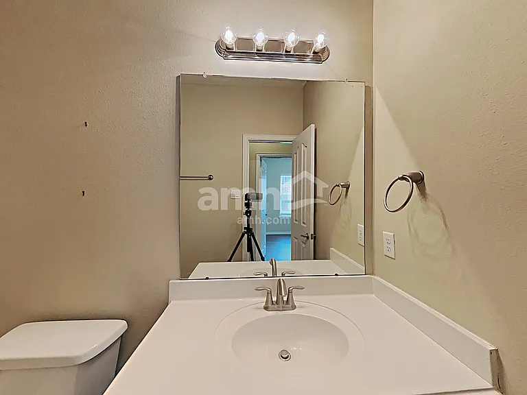 28914 Hidden Lake Ct W — Photo 16