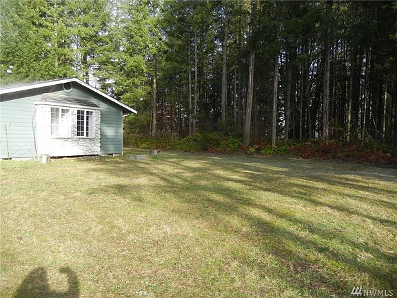 3rd image of 32502 36th Ave E