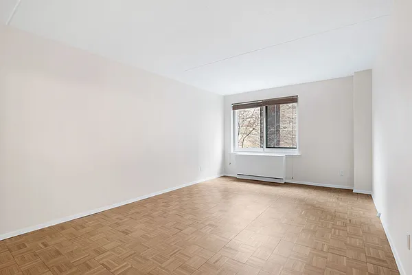 Sold by Compass | media 17