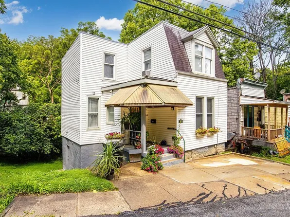 2549 Trevor Pl, Cincinnati, OH 45225