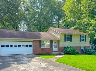105 Crystal River Dr, Riverdale, GA 30274