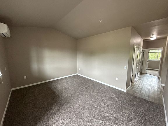 2nd image of 4245 Hawthorne Ave NE Unit 302