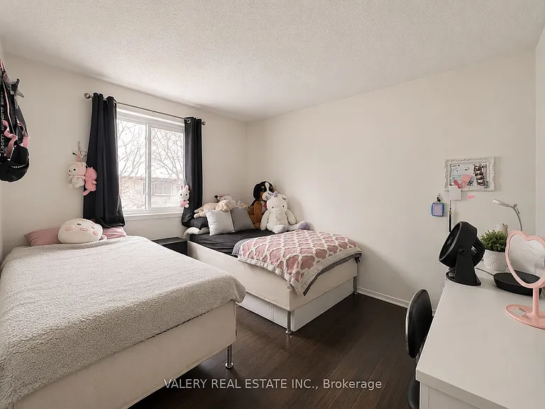 45 Hansen Rd N #20 — Photo 5