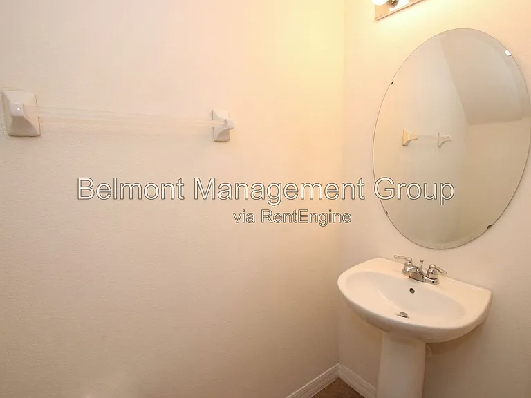 2358 Chatham Place Dr — Photo 15