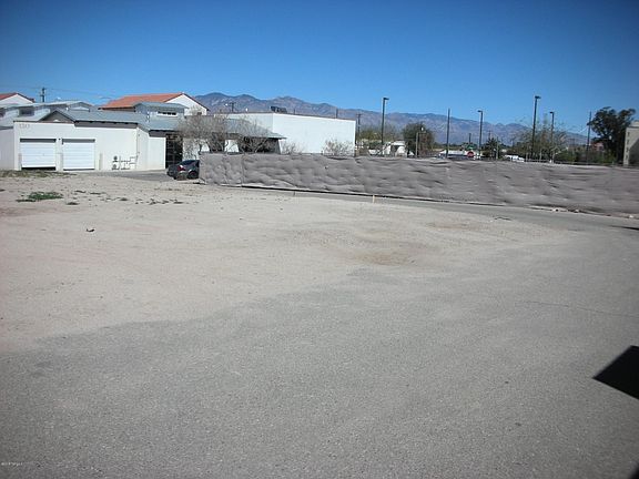 4th image of 875 W Paseo De Los Zanjeros