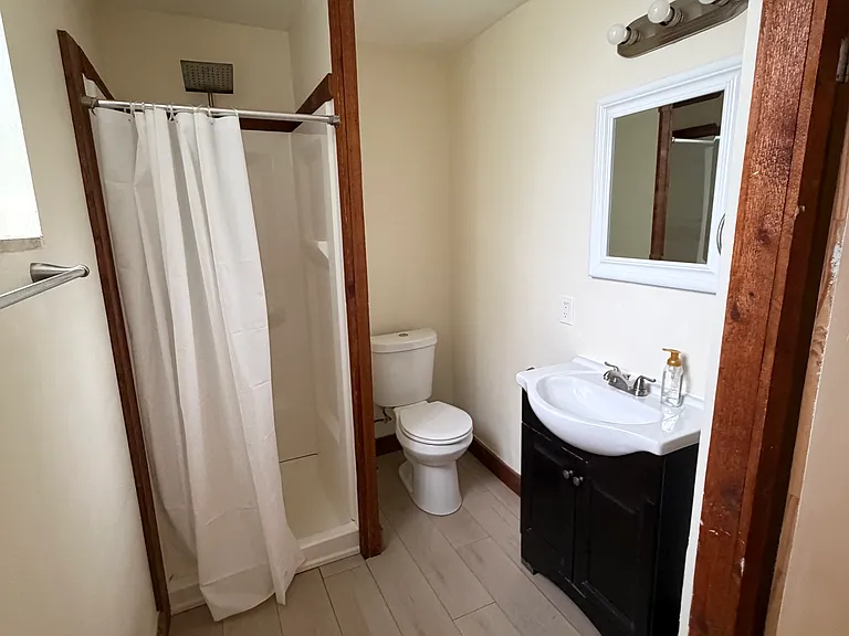 3126 Woodbine Ave #4 — Photo 10
