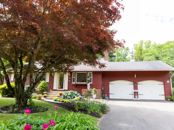 41 Owens Brook Boulevard, Simsbury, CT 06070