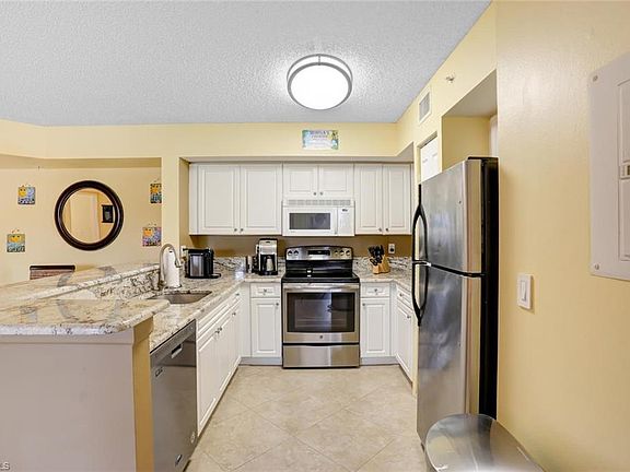 2nd image of 1220 Wildwood Lakes Blvd APT 204