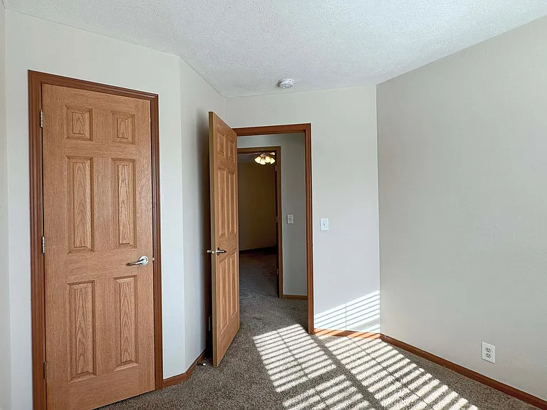 4332 N Hws Cleveland Blvd — Photo 17