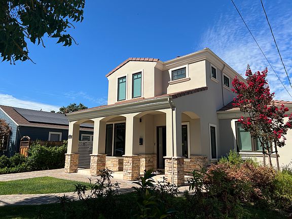 4th image of 3717 Park Blvd