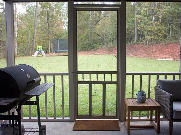 3rd image of 1770 Lee Road 281