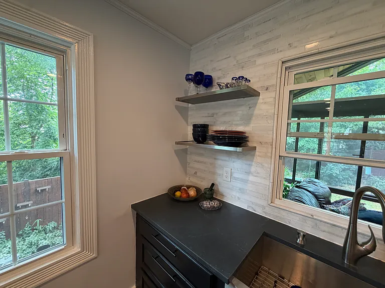 5932 Edgehill Ct — Photo 14