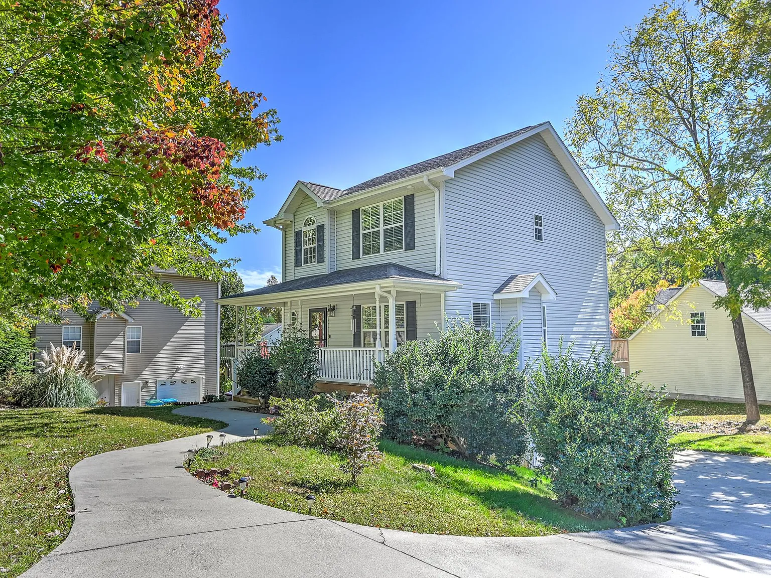 11 Ridgeland Ln — Photo 3