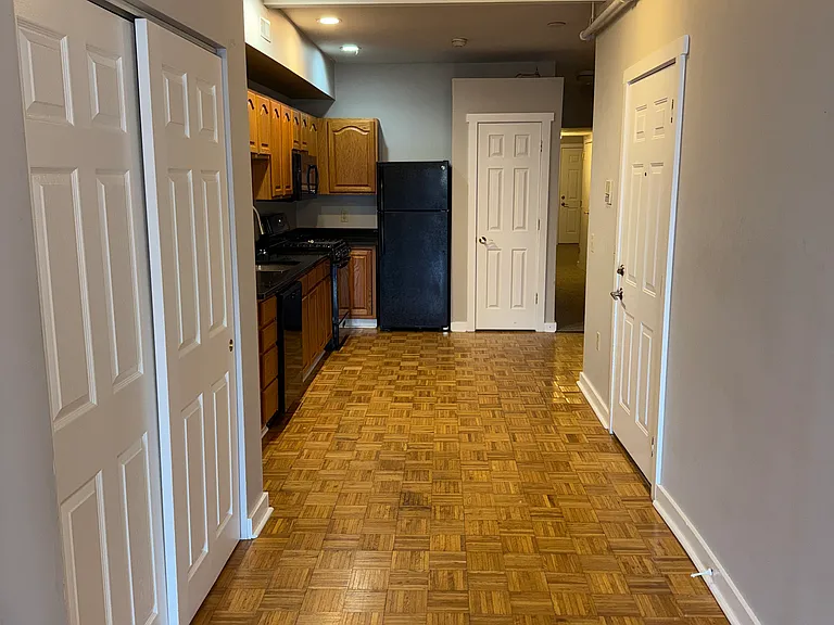136 E Genesee St #402 — Photo 2