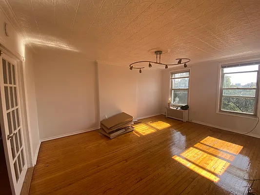 Rented by Avenue Sotheby's International Realty | media 8