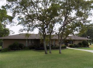 210 Lake Dr, Ada, OK 74820