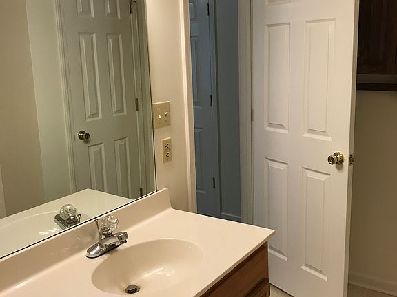 5th image of 3248 River Oaks Blvd