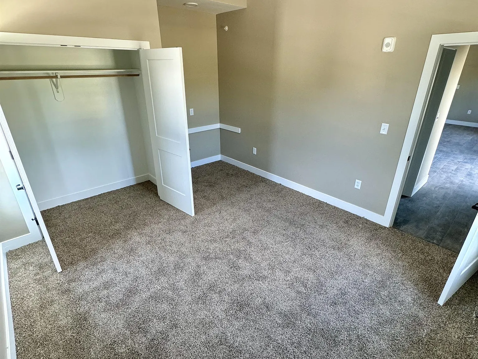 8781 Lexington Avenue — Photo 2