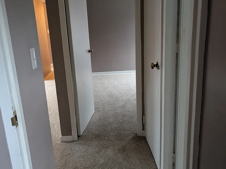 Hallway between bedrooms