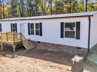 2013 Carl Fox Rd, Taylorsville, NC 28681