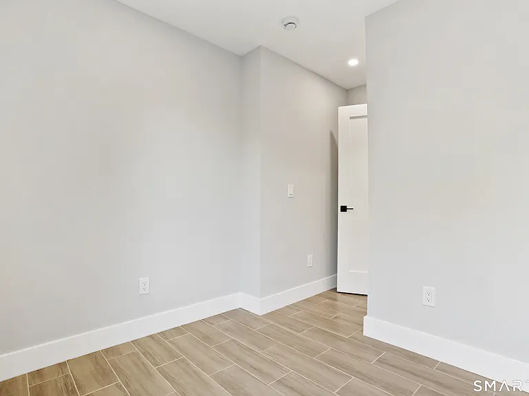 173 Wellsville Ave #B — Photo 13