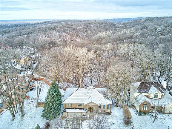 5th image of 1412 Skyline Dr