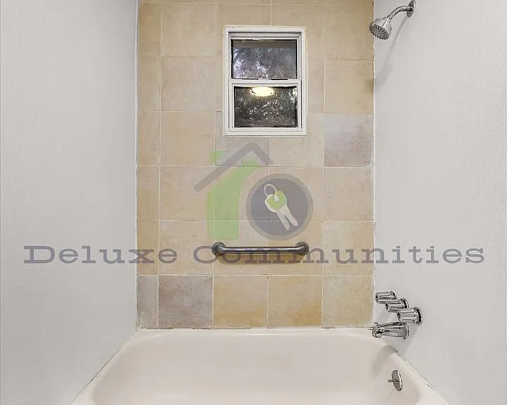 1928 Darwin Ave SW #2 — Photo 19