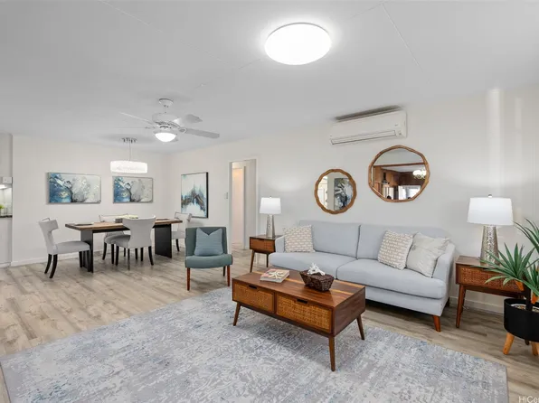 1230 Hoohulu St, Pearl City, HI 96782