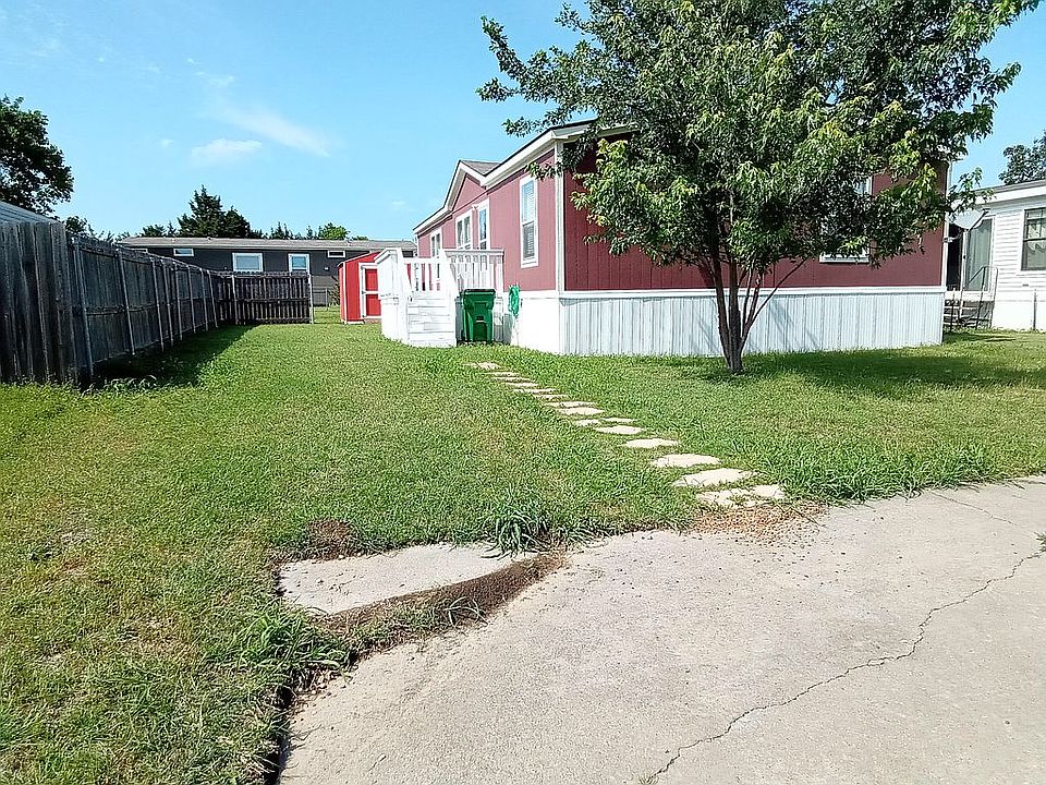 1st image of 113 Cannon Ln