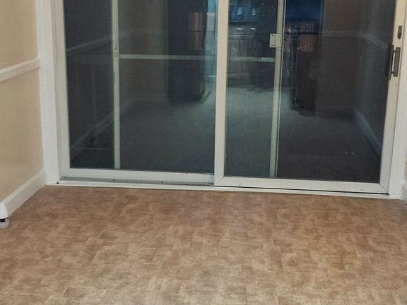 3rd image of 5029 39th Pl