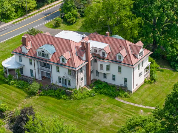 673 Spring Street, Manchester, CT 06040
