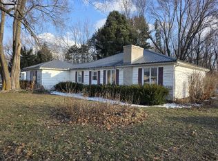 515 W Burr Oak St, Centreville, MI 49032